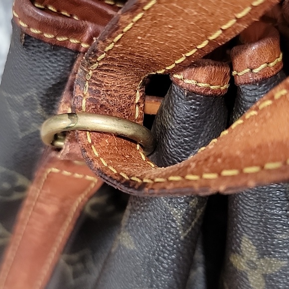 Authentic Louis Vuitton Shoulder Bag Petit-Noe Brown Monogram - Picture 15 of 17